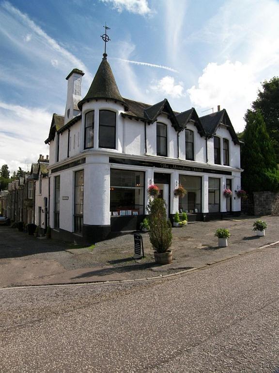 The Merryburn - Rooms And Courtyard Studios 邓凯尔德 客房 照片